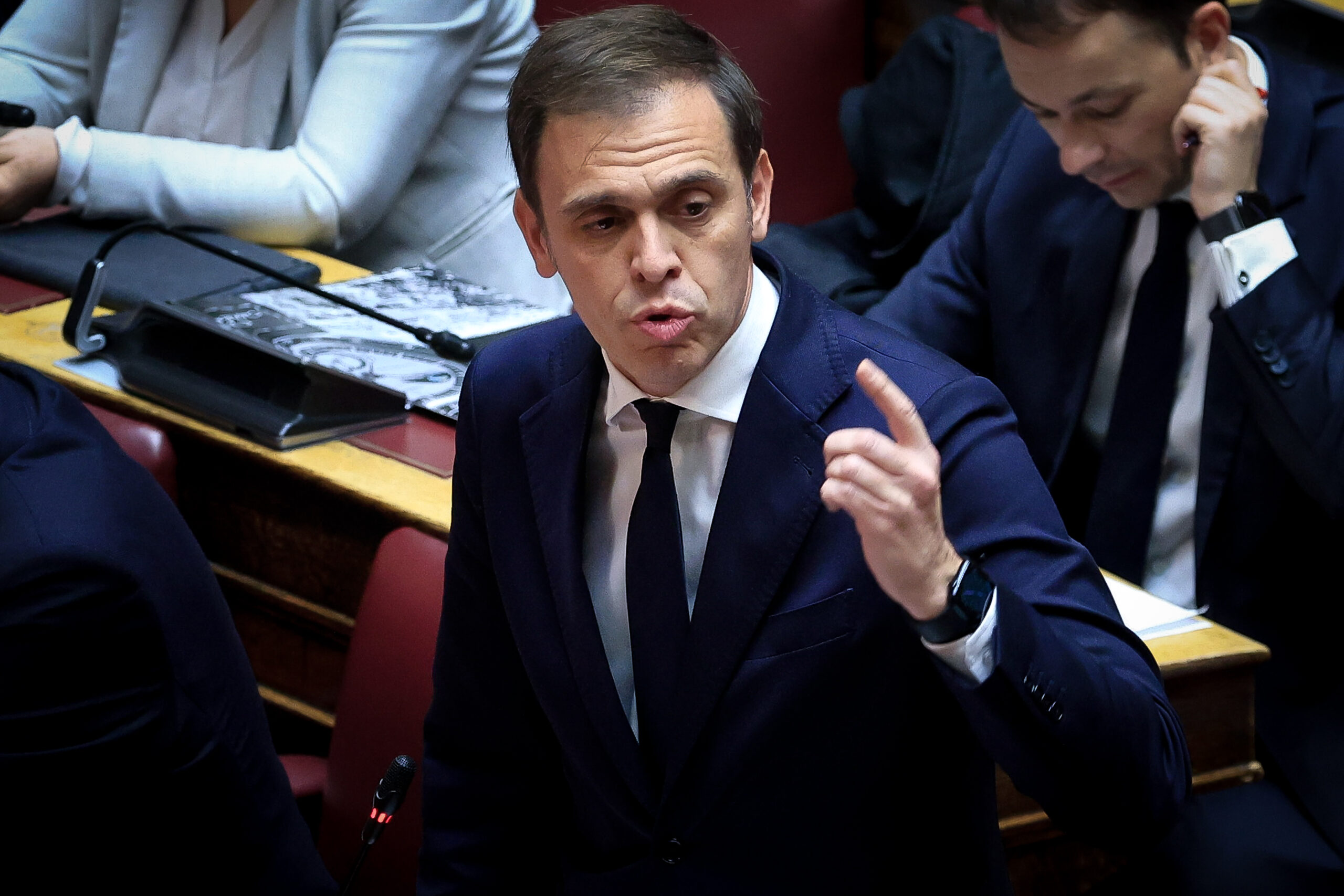 Δημήτρης Μάντζος