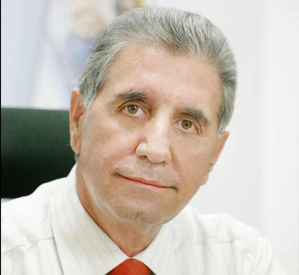 Θανάσης Χειμάρας