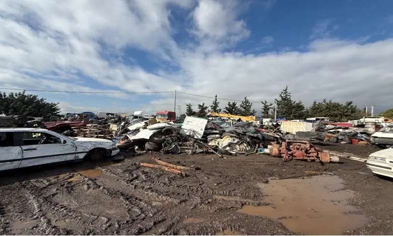 Ασπρόπυργος: Σύλληψη 43χρονης για περιβαλλοντική ρύπανση σε επιχείρηση μεταχειρισμένων οχημάτων