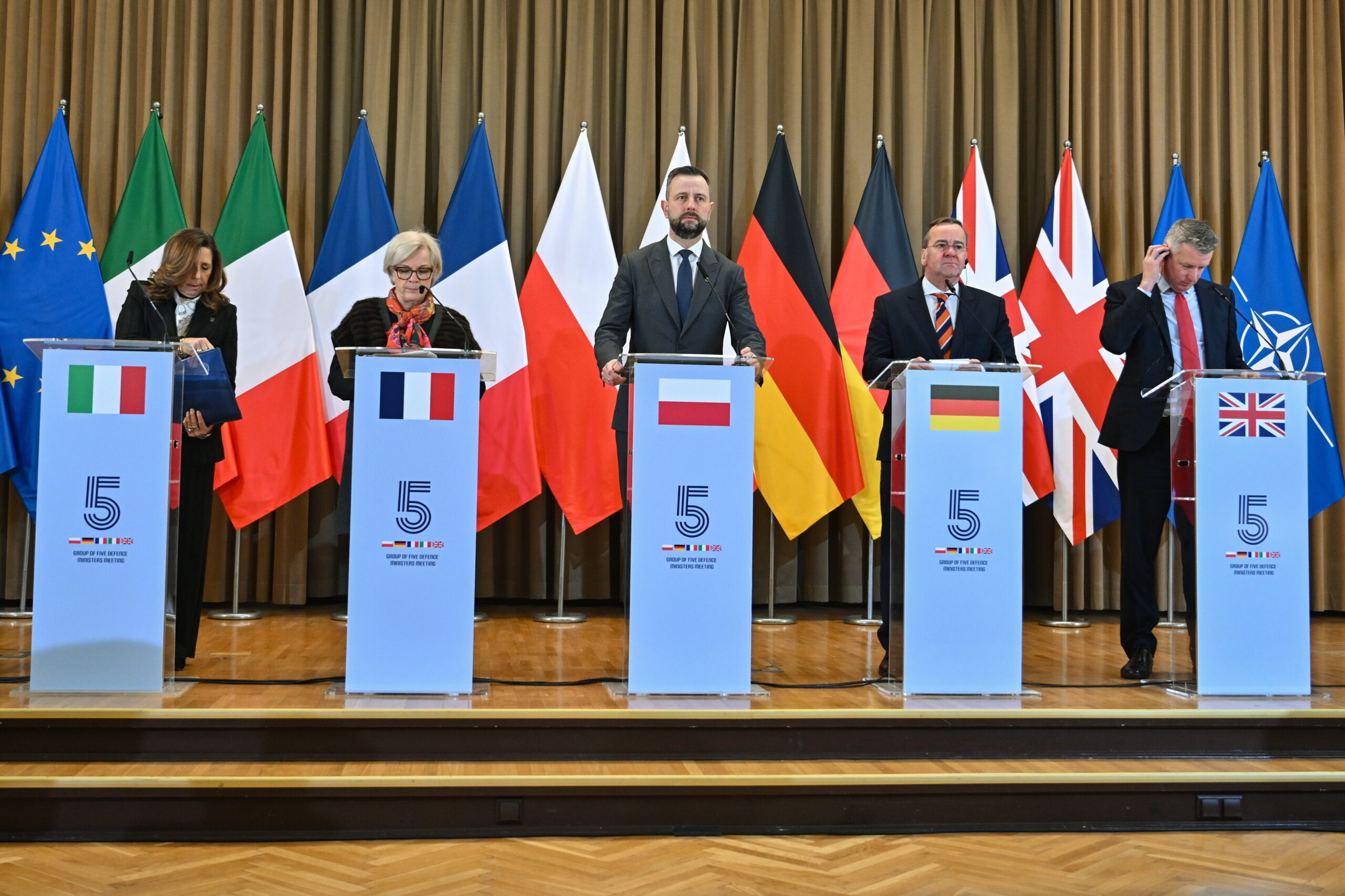 Polish Deputy Prime Minister, Minister of National Defense Wladyslaw Kosiniak-Kamysz (C), German Minister of Defense Boris Pistorius (2R), French Minister of the Armed Forces and Veterans Catherine Vautrin (2L), UK Minister for Defense Procurement Luke Pollard (R), and Italian Deputy Minister of Defense Isabella Rauti (L) give a press conference following the E5 defense ministers' meeting in Krakow, Poland, 20 February 2026. Poland is hosting a meeting of the E5 Group (European Five), an informal high-level defense alliance comprising France, Germany, Italy, Poland and the UKEurope's largest military spenders.