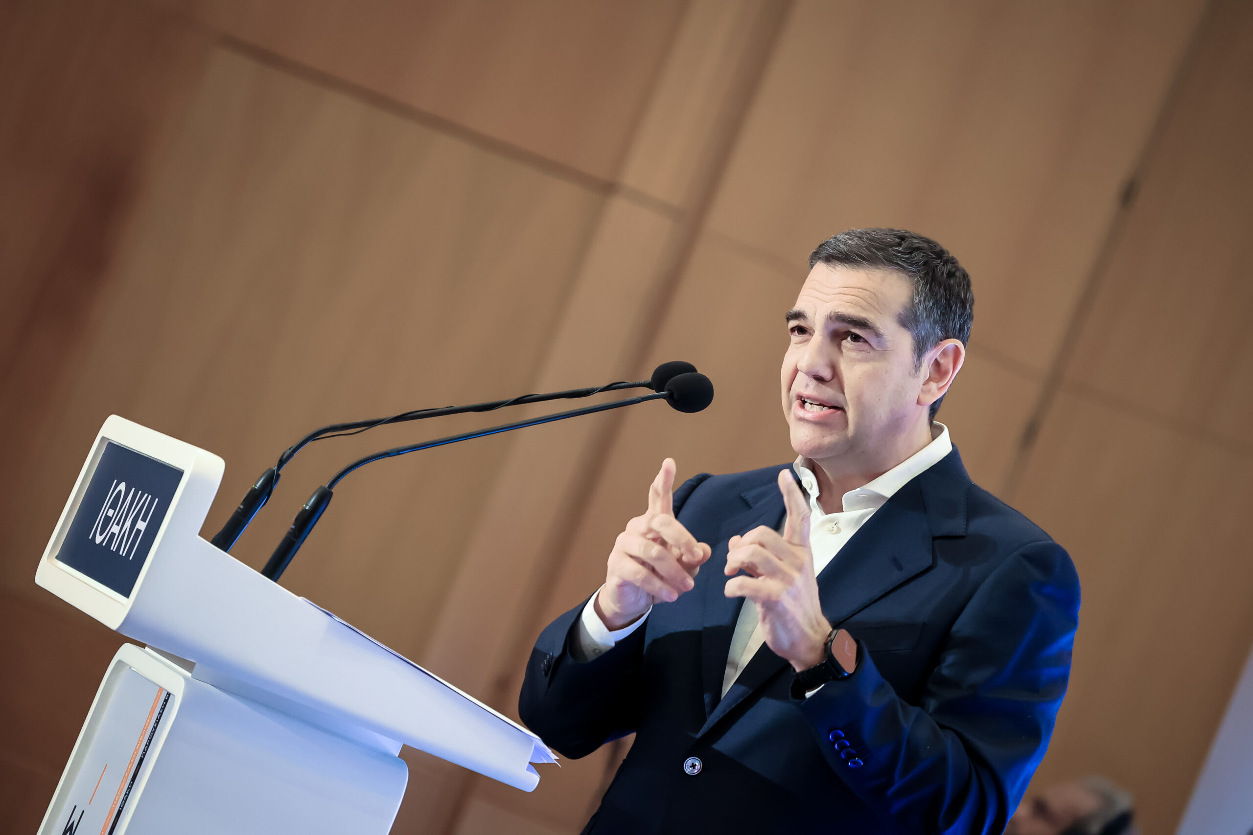 Ο Αλέξης Τσίπρας σε παρουσίαση της Ιθάκης