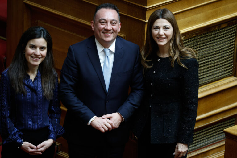 Σοφία Ζαχαράκη