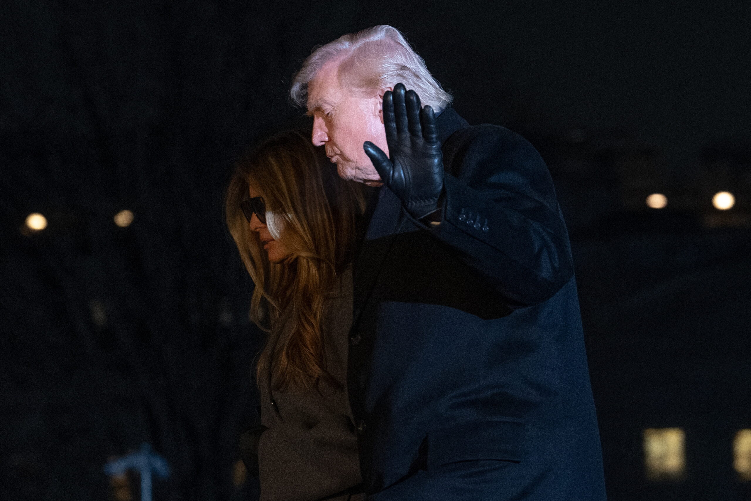 Ο Ντόναλντ Τραμπ και η σύζυγός του, Μελάνια, στην Ουάσινγκτον