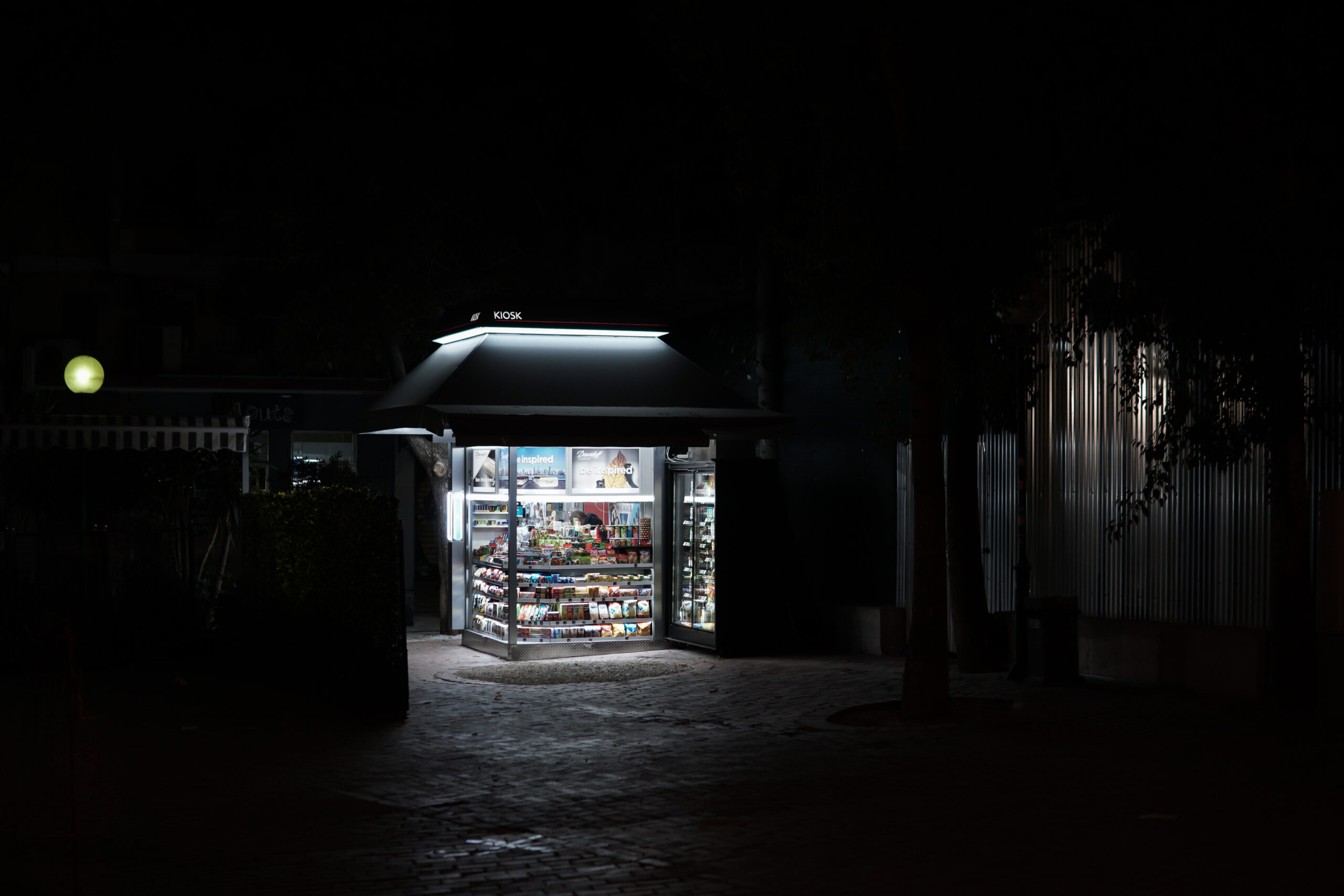 Περίπτερο νύχτα