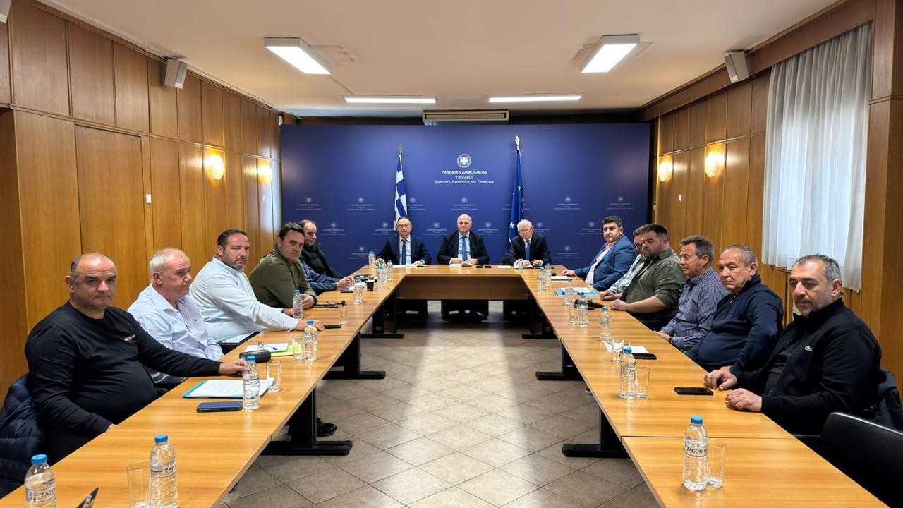 Κώστας Τσιάρας