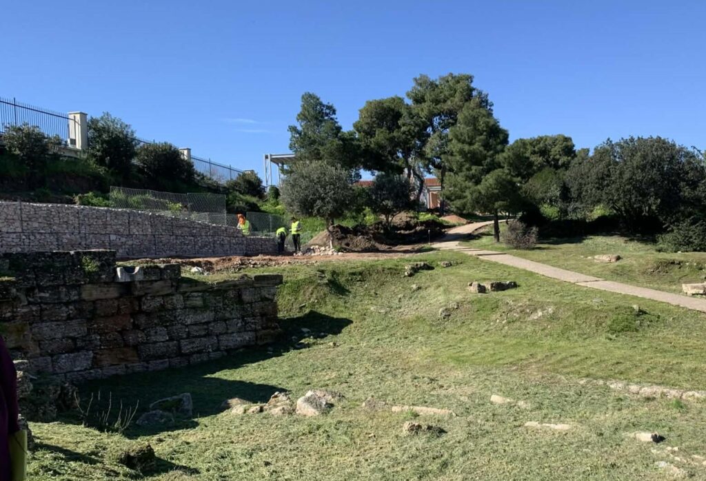 Λίνα Μενδώνη