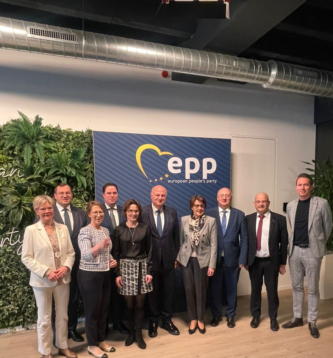 Κώστας Τσιάρας