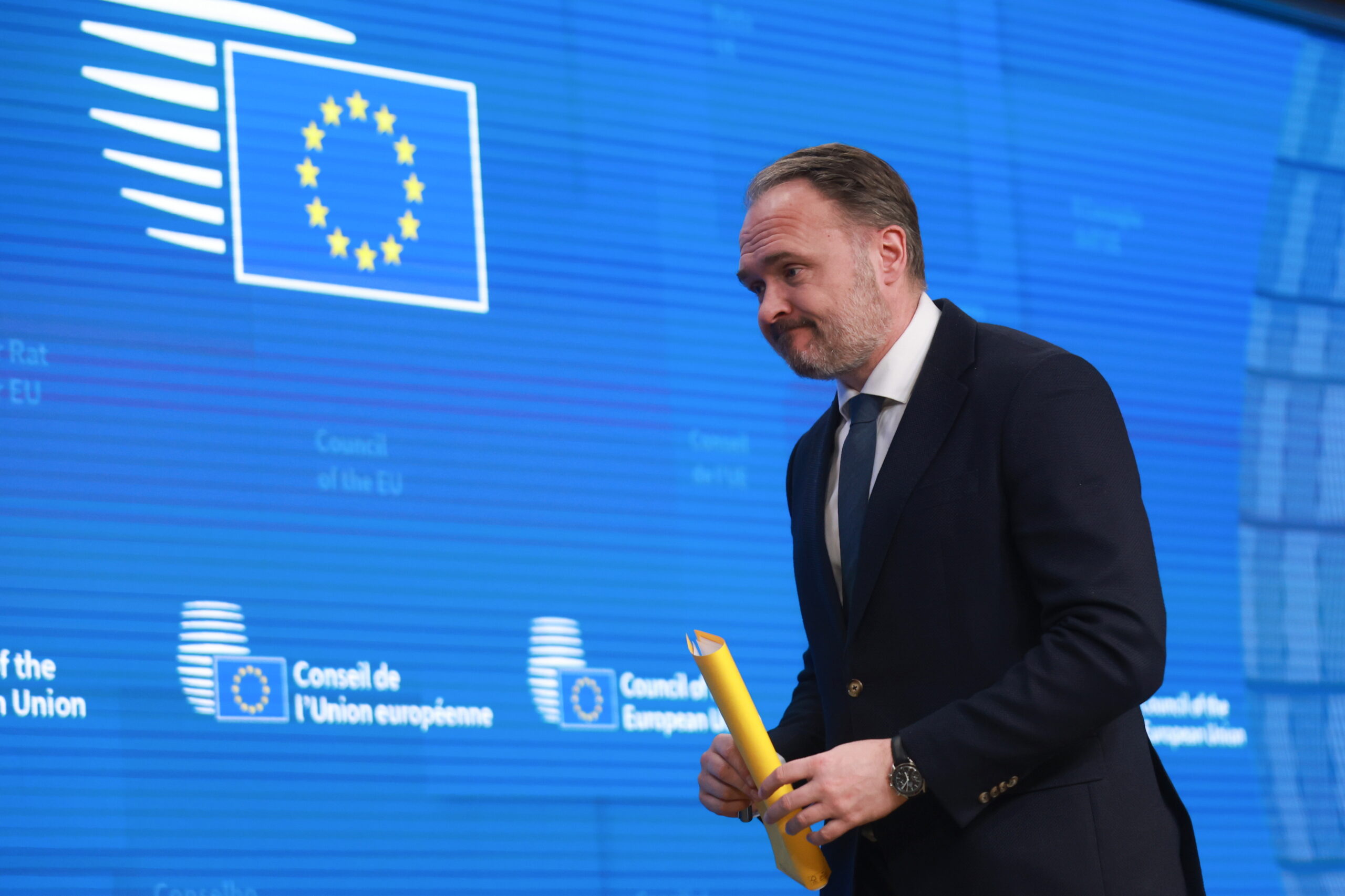 Έκτακτη τηλεδιάσκεψη ΕΕ για την Ενέργεια: Εξοικονόμηση υδρογονανθράκων – Σχέδιο μείωσης φόρων στην ηλεκτρική