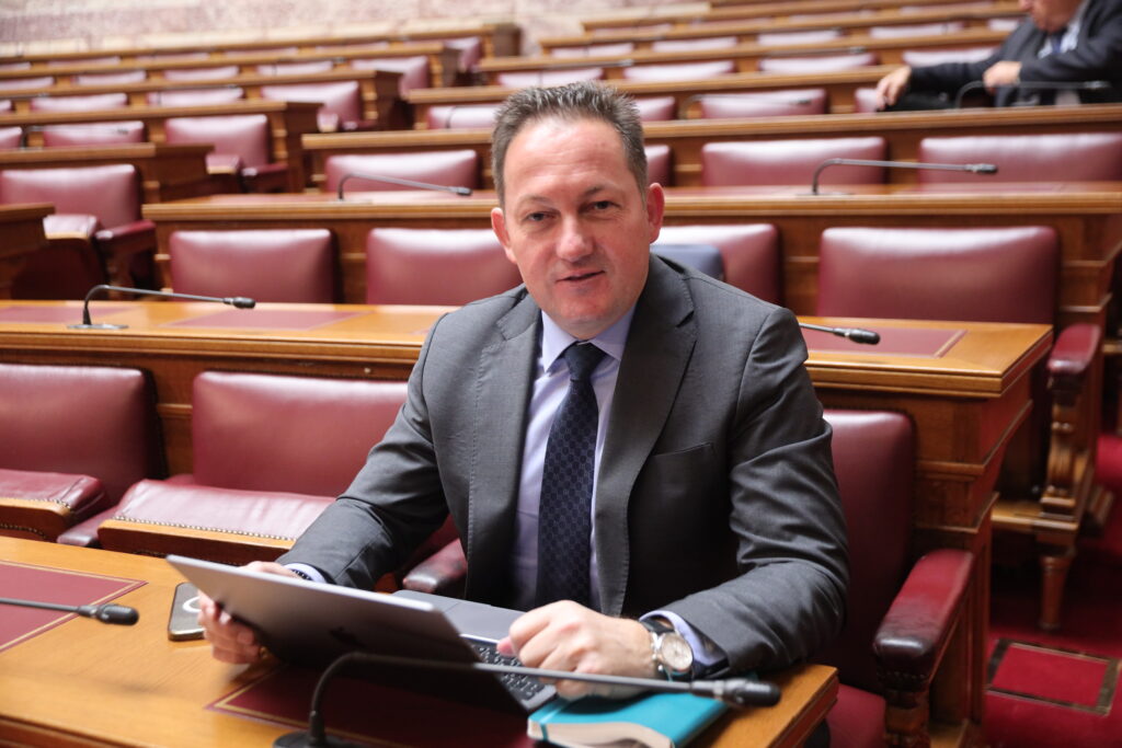 Στέλιος Πέτσας