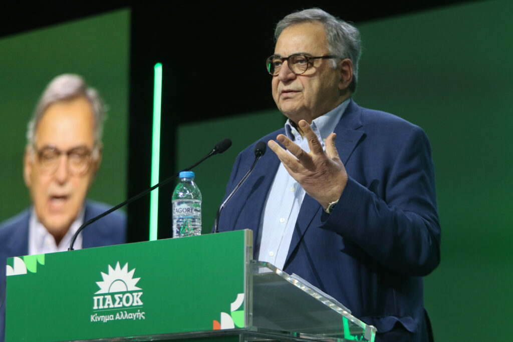 Νίκος Χριστοδουλάκης