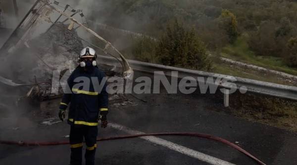 Φωτιά σε φορτηγό