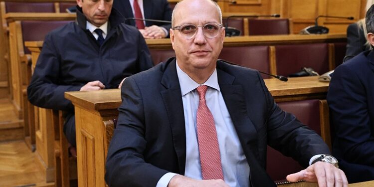 Ο Γιάννης Οικονόμου