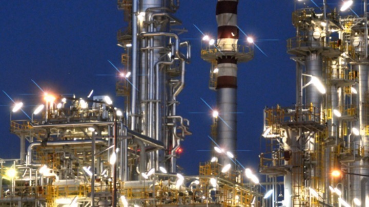 Πετρέλαιο: Έσπασε τα 100 δολάρια το Brent – Βουτιά άνω του 5% για το αμερικανικό αργό