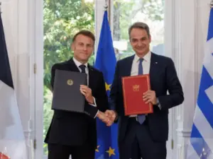 «Ελλάς, Γαλλία, Συμμαχία»: Εννέα συμφωνίες και νέα ώθηση στη στρατηγική σχέση των δύο χωρών – Τα «μηνύματα» Μακρόν από την Αθήνα