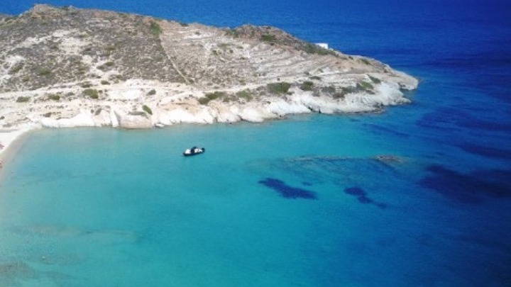 Απάτητες παραλίες