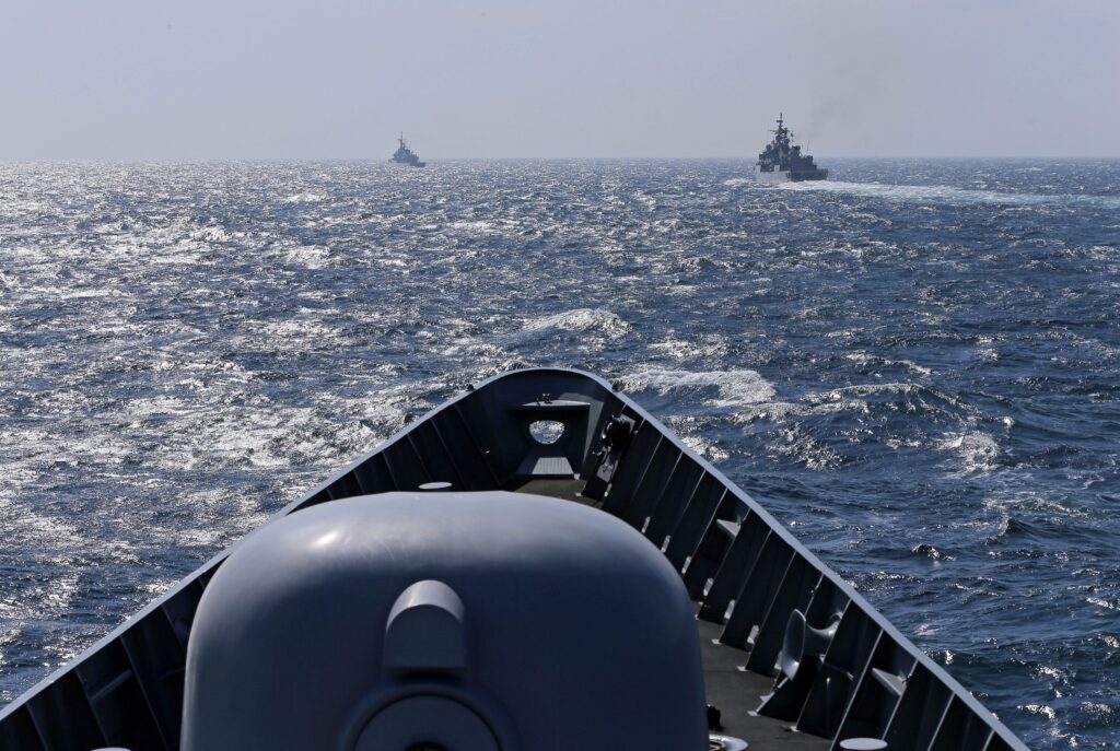 Turkish frigate TCG Turgutreis (L) and Italian frigate Aliseo (R) sail ahead of Romanian frigate Regina Maria during a NATO naval drill held on the Black See, off the coast of Constanta, Romania, 16 March 2015. NATO Standing Maritime Group-2 (SNMG-2), a multinational naval NATO forces group commanded by US Admiral Williamson held a multi-purpose war exercise, planned last year. The group is composed by frigates from Turkey, Italy, Canada and Romania, an US cruiser as commander ship, and a fuel tanker from Germany. Participant vessels are US cruiser USS Vicksburg, frigates HMCS Fredericton of Canada, TCG Turgutreis of Turkey, ITS Aliseo of Italy and auxiliary ship FGS Spessart from Germany.
