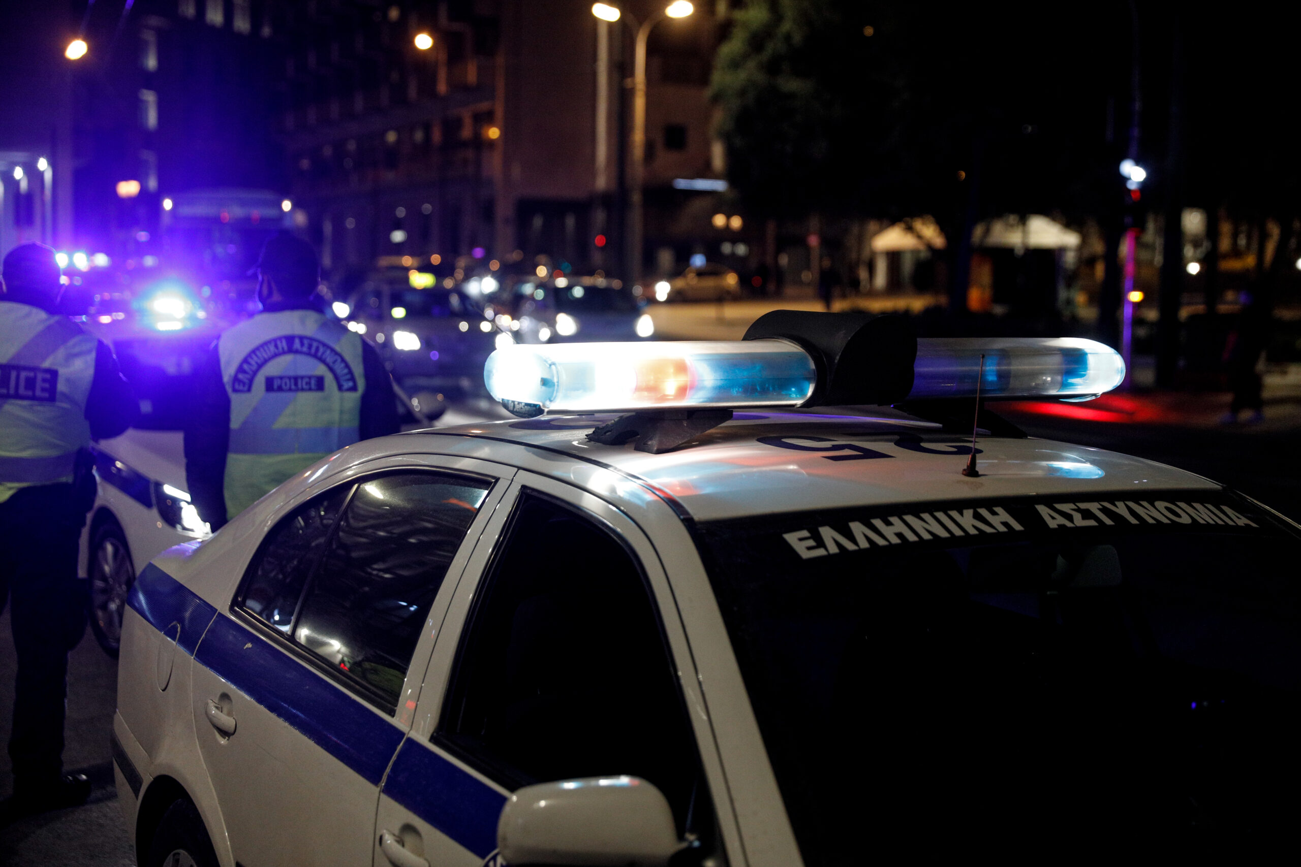Μικρολίμανο: Πυροβολισμοί σε έλεγχο της ΕΛΑΣ με ένα τραυματία – Βρέθηκαν χειροβομβίδες και βαρύς οπλισμός