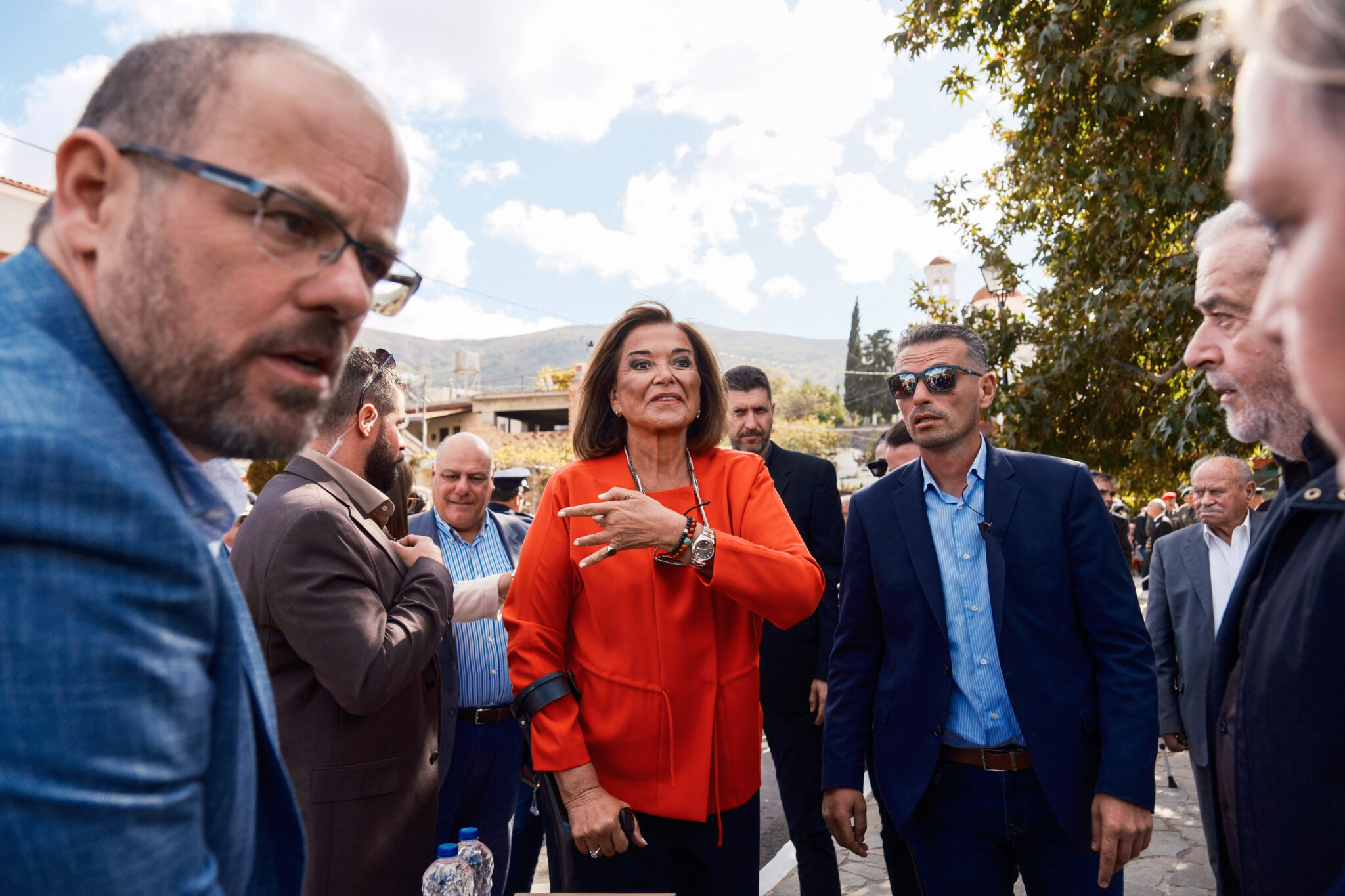 Το «γυάλινο» ταβάνι που αντιστέκεται ακόμα στην Ντόρα Μπακογιάννη