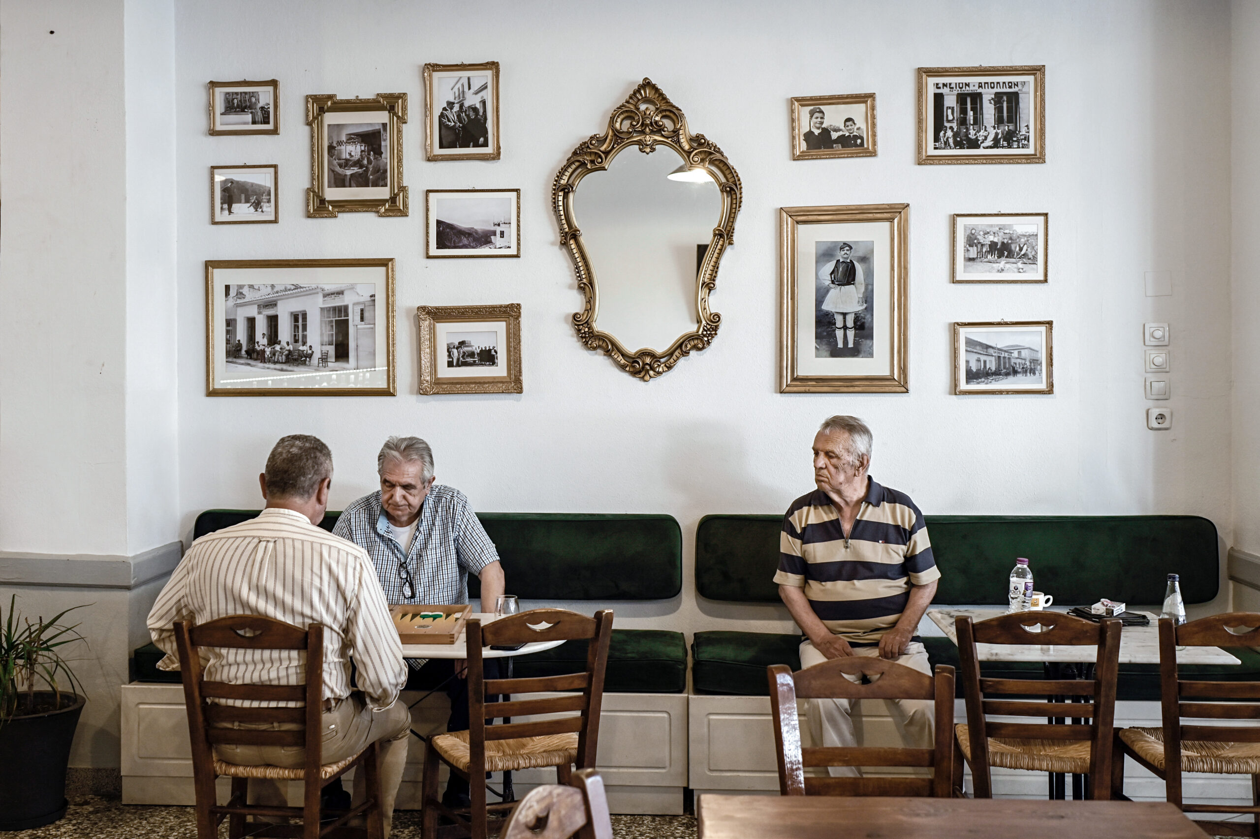 Τα νησιά ερημώνουν λόγω της υπογεννητικότητας