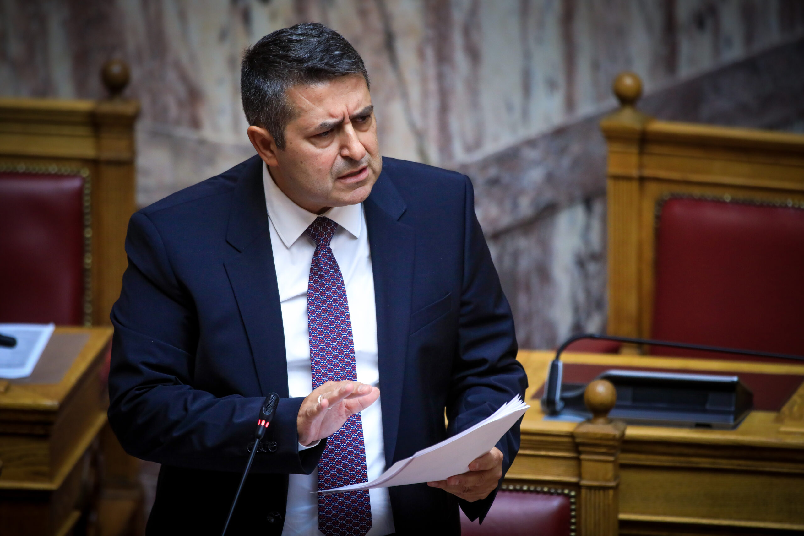 Τίνα Μεσσαροπούλου: Ο Γιώργος Μυλωνάκης είναι όρθιος, μιλάει κανονικά, κάνει τα πάντα – Επί 13 χρόνια ζει στο «κόκκινο» (Βίντεο)