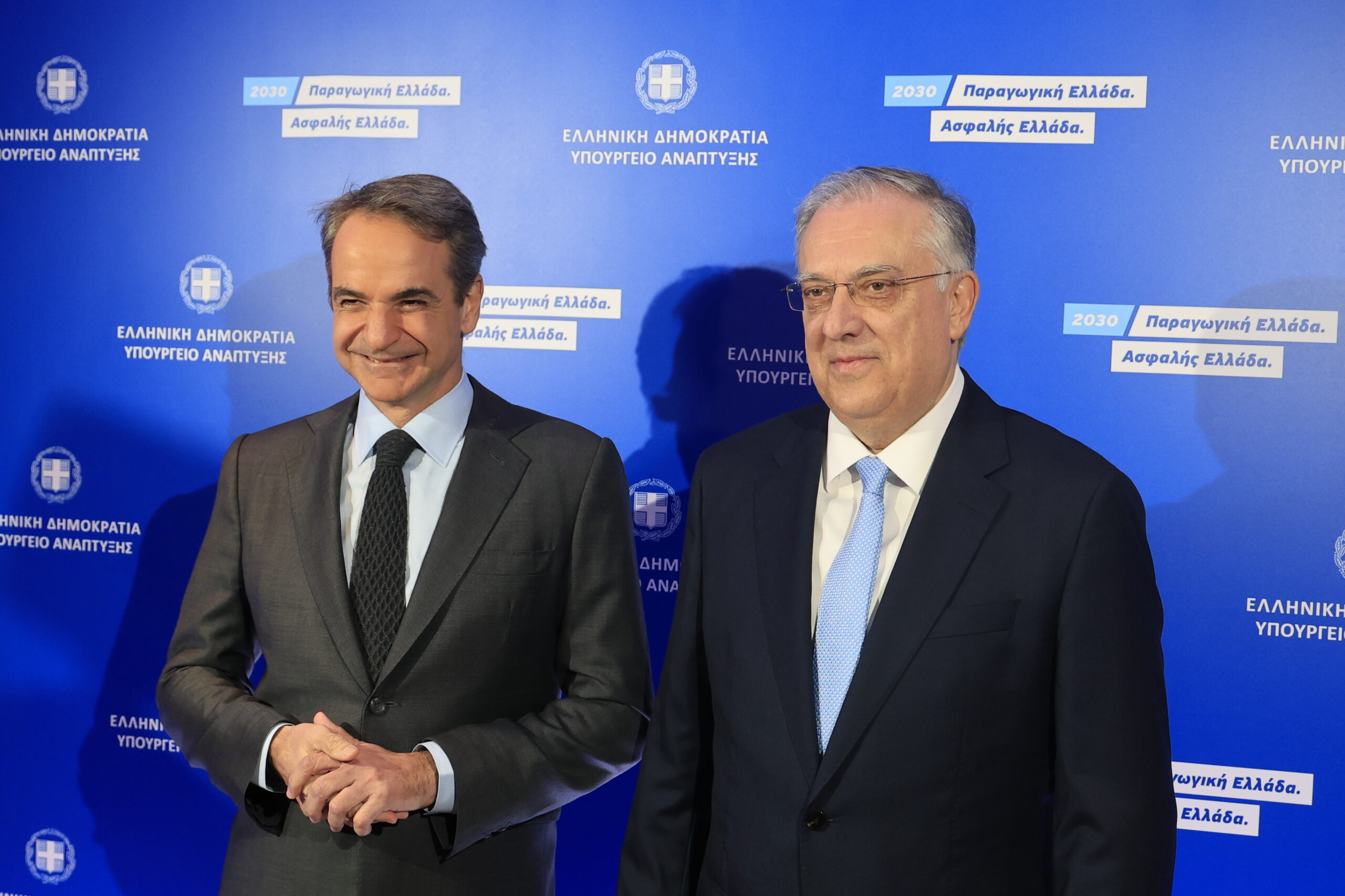 Σύσκεψη για την ακρίβεια στο Μαξίμου: Το μεσημέρι οι ανακοινώσεις απο Θεοδωρικάκο