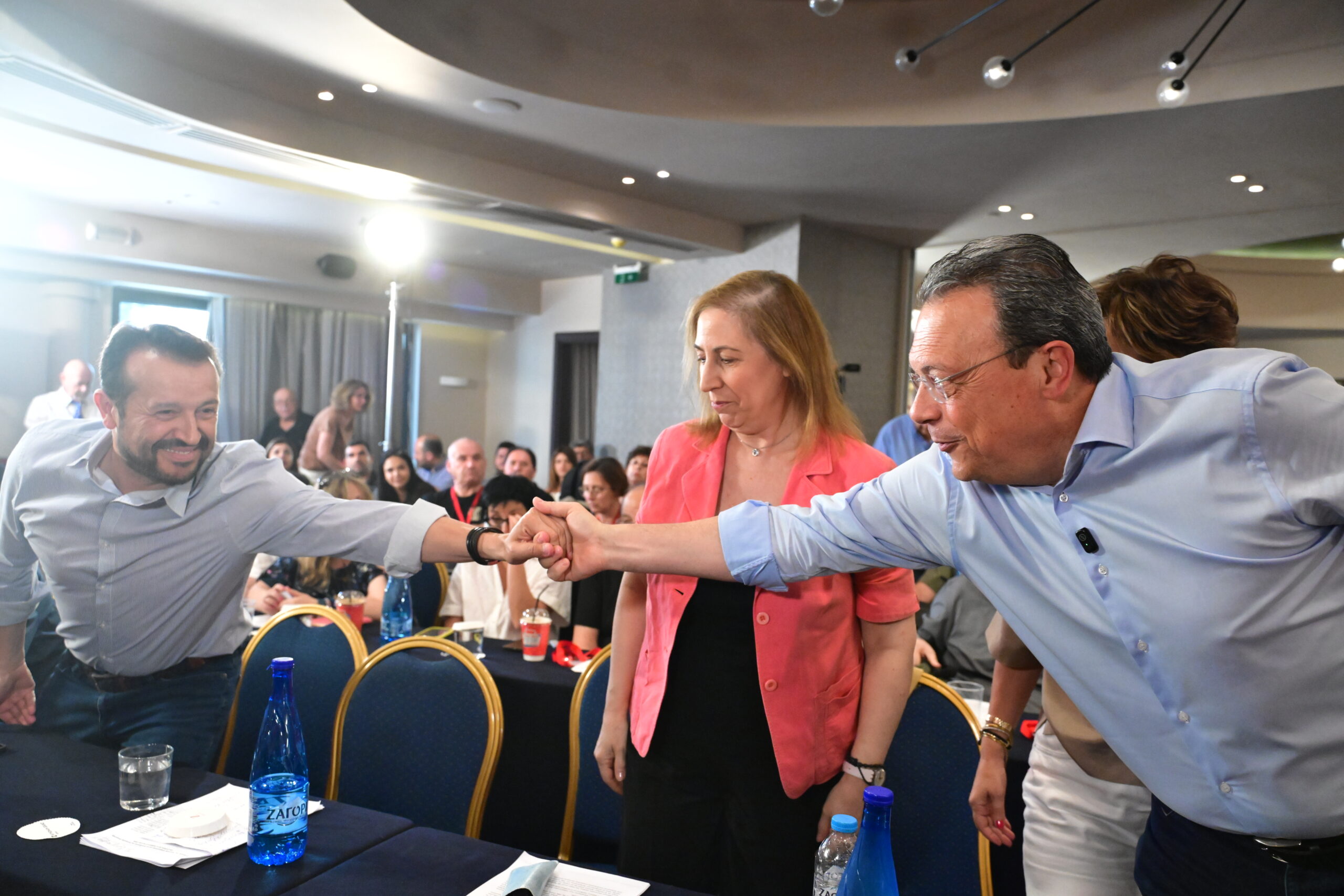 «Βόμβες» Παππά: «Ο Φάμελλος να φέρει τώρα συμφωνία με τον Τσίπρα – Αλλιώς θα έχουμε μείζον πολιτικό πρόβλημα» – «Πήγαμε από το 10% στο 1% και δεν δόθηκε καμία εξήγηση»