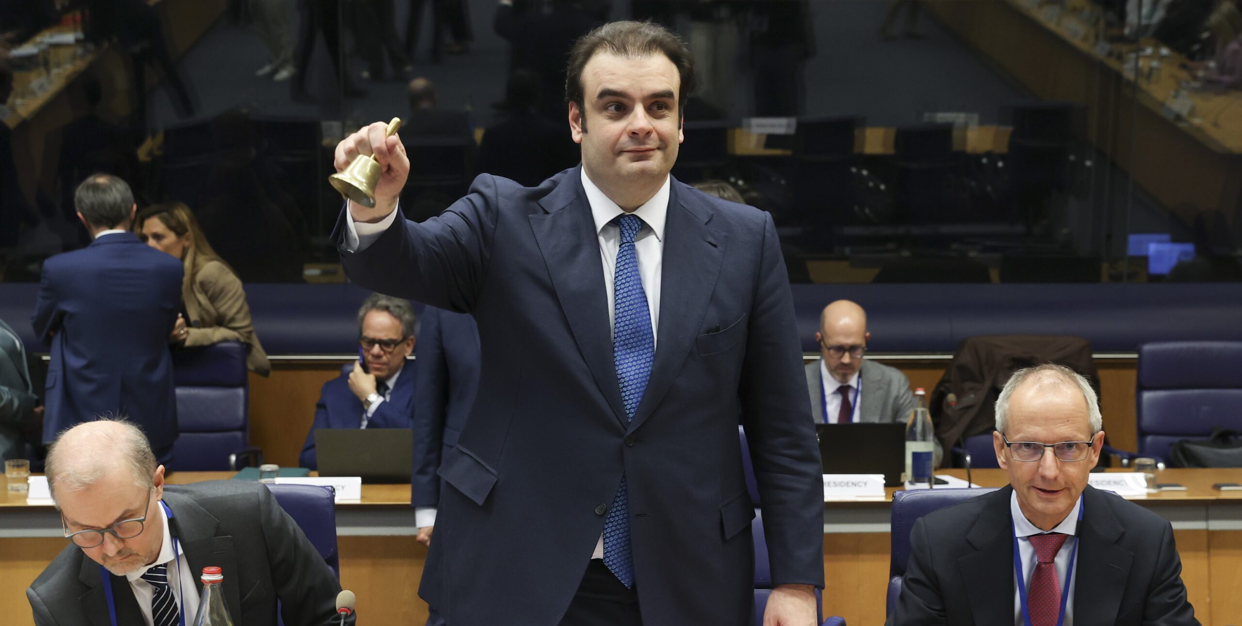 Πιερρακάκης από Λουξεμβούργο: Η Eυρωζώνη έχει αποδείξει ότι είναι αρκετά ανθεκτική