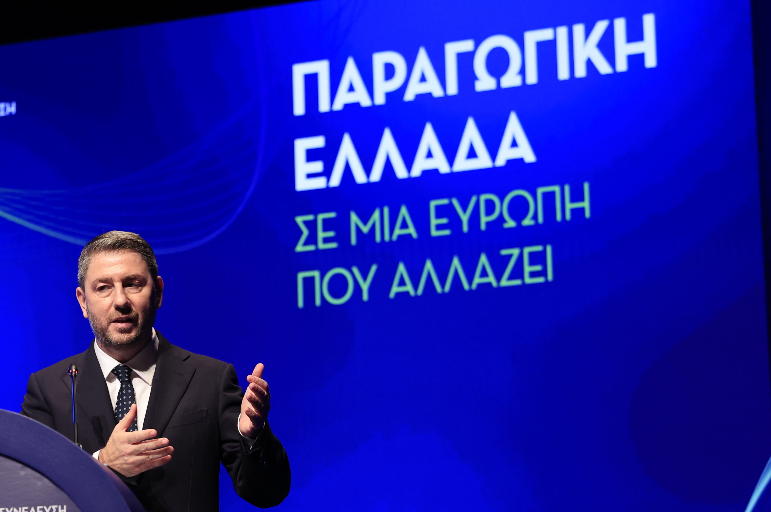 Παρουσία και ομιλία του Προέδρο του ΠΑΣΟΚ-Κίνήματος Αλλαγής Νίκου Ανδρουλάκη θα παραστεί στην ετήσια γενική συνέλευση του ΣΕΒ στο Μέγαρο Μουσικής Αθηνών. Τρίτη 16 Ιουνίου 2026