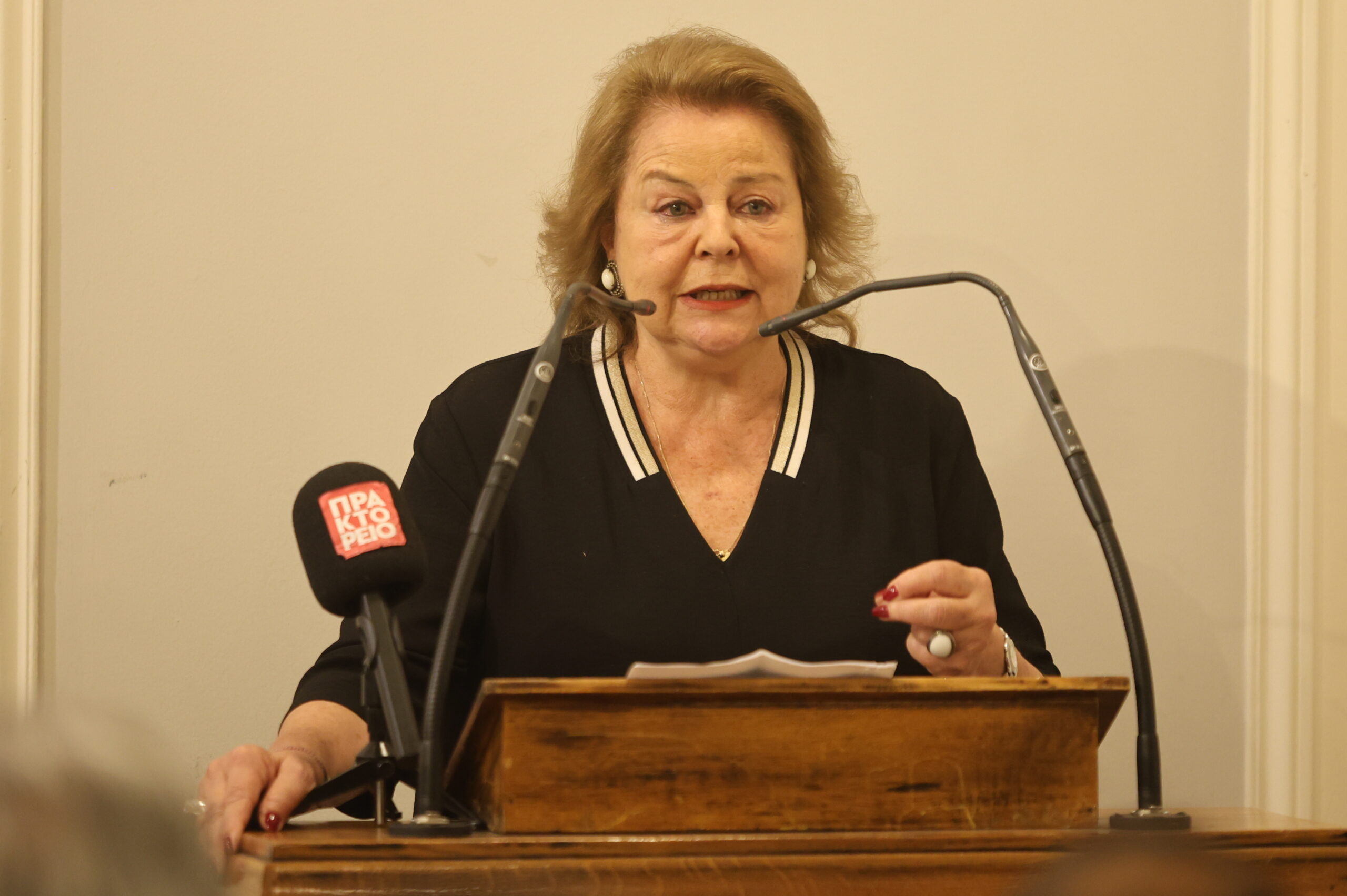 Λούκα Κατσέλη
