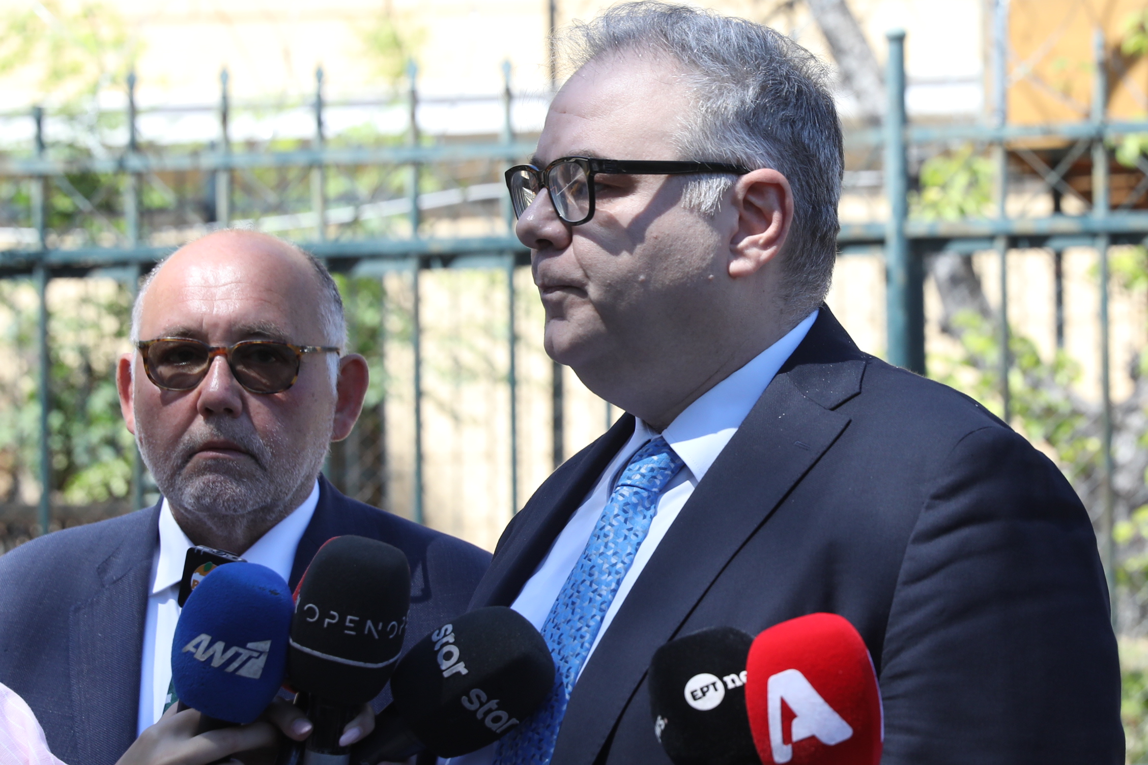 Διαρροή email – Δικηγόροι αποδήμων: «Καλή μέρα για το κράτος δικαίου» – Καταγγελίες Στάικου για παρεμβάσεις υπουργών (Βίντεο)
