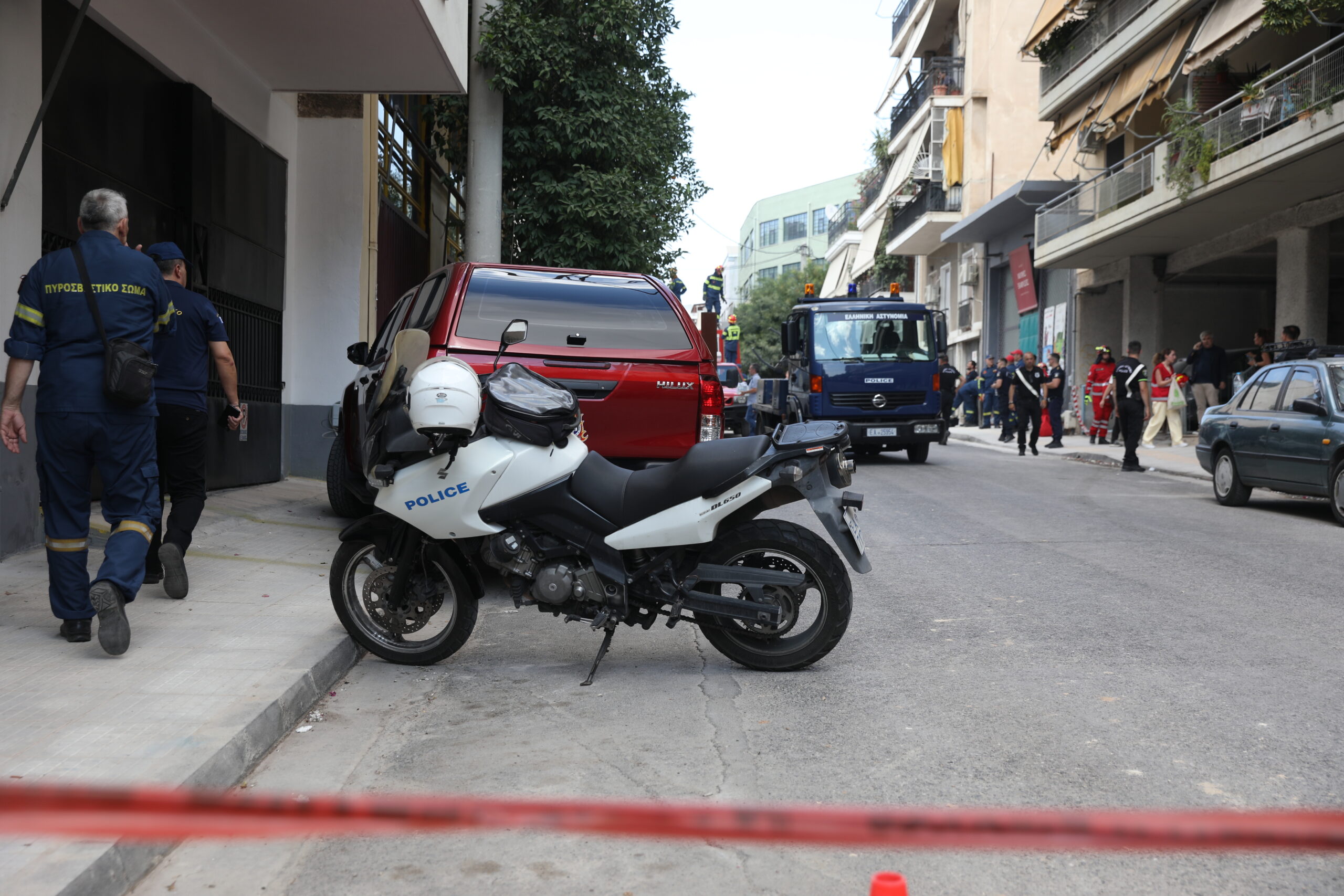 Κατάρρευση κτηρίου στα Πετράλωνα επί της οδού Αλκμήνης στην Αθήνα. Τρίτη 30 Ιουνίου 2026.
