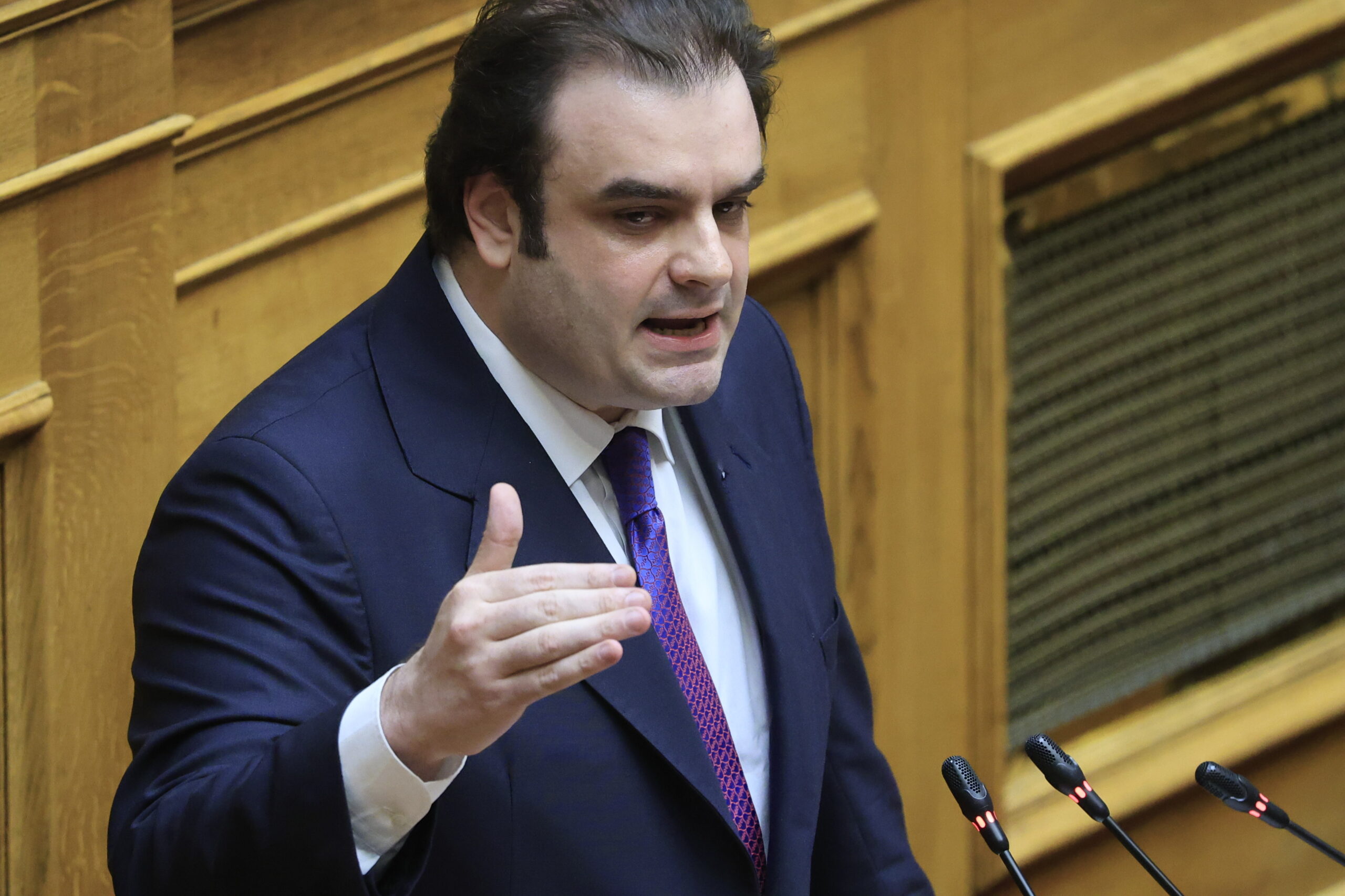 Πιερρακάκης: «Παράταση έως τις 30 Σεπτεμβρίου για τη ρύθμιση του ελβετικού φράγκου – Επιτεύξιμη η αυτοδυναμία»