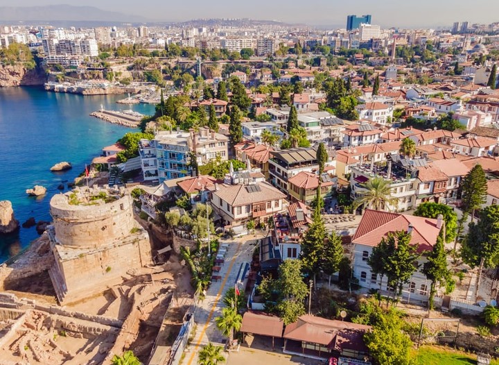 Συναγερμός στην Αττάλεια: Νεκρός Έλληνας τουρίστας, στο μικροσκόπιο τρία περιστατικά