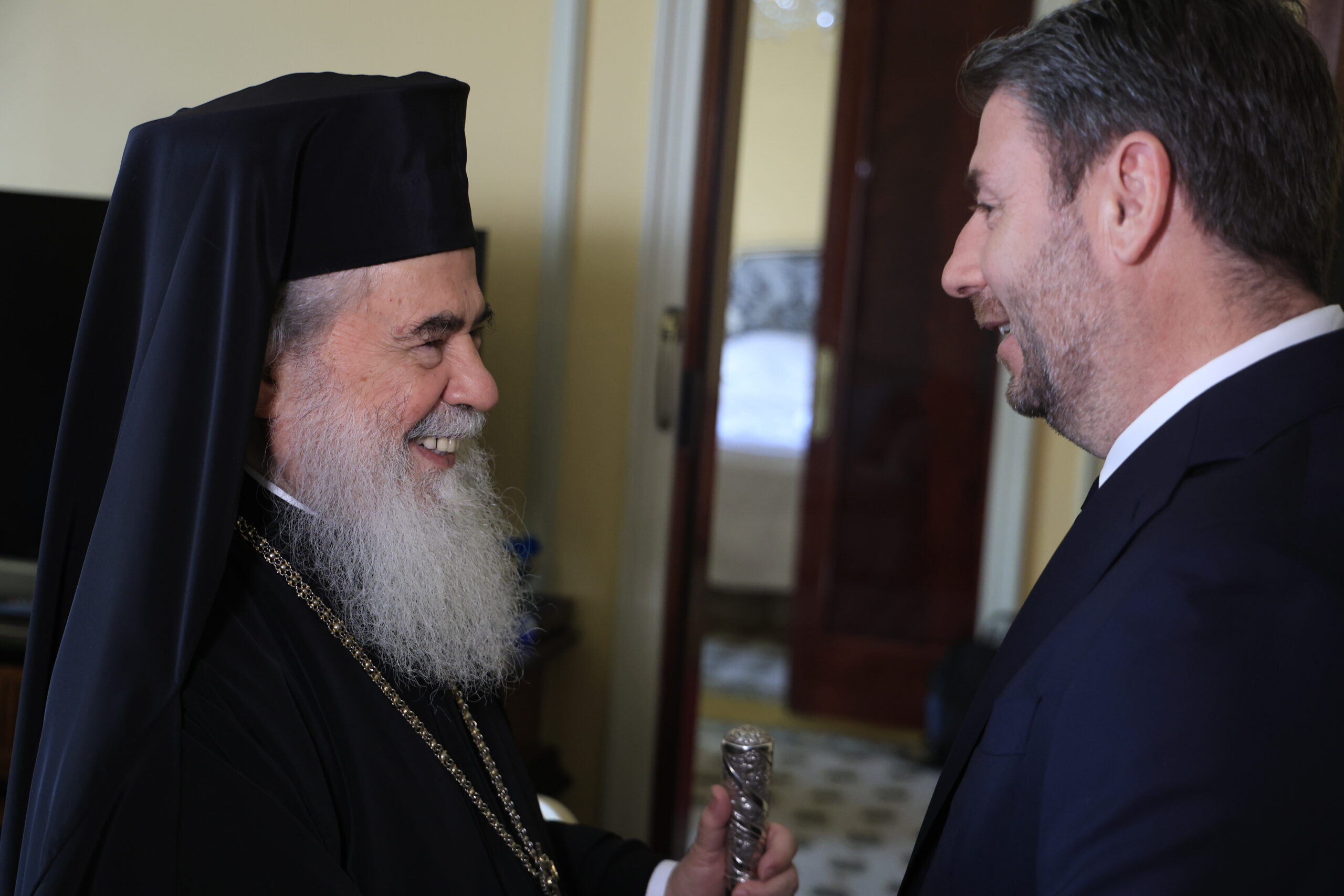 Ανδρουλάκης σε Πατριάρχη Ιεροσολύμων: «Είμαστε στο πλευρό σας για την υπεράσπιση του νομικού καθεστώτος των Αγίων Τόπων»