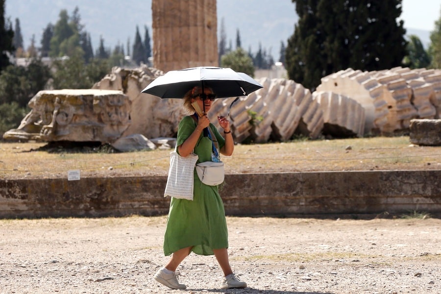 Ο ευρωπαϊκός καύσωνας έρχεται να «ψήσει» την Ελλάδα: 39άρια έως την Παρασκευή – Οι περιοχές που θα βράσουν