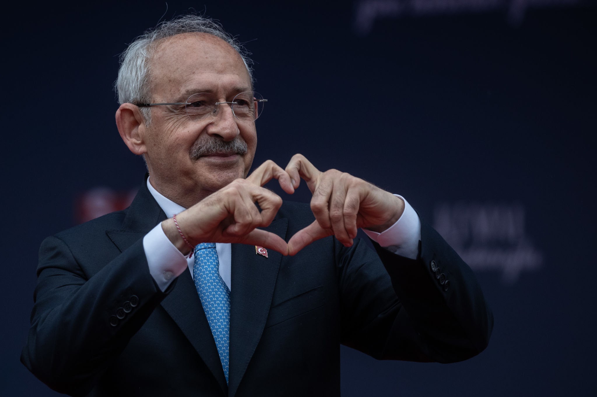 Τούρκοι καλλιτέχνες απαγορεύουν στον Κιλιτσντάρογλου να χρησιμοποιεί τα τραγούδια τους: Ανάμεσά τους κι ο Λιβανελί