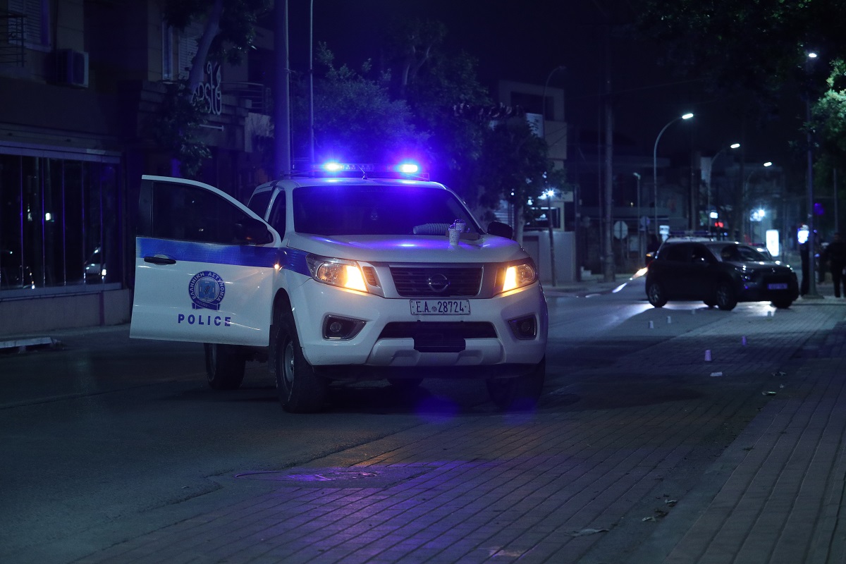 «Ξεκίνησαν να πυροβολούν προς το μέρος μας και τα σκάγια με βρήκαν στο στήθος και στους δύο ώμους» – Οι μαρτυρίες για τη συμπλοκή στα Άνω Λιόσια