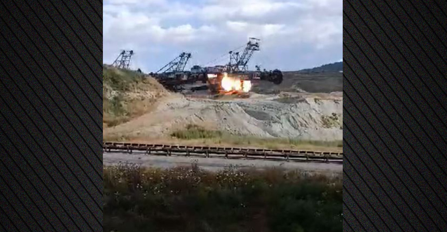 Κοζάνη: Με εκρηκτικά κατέστρεψαν τρεις καδοφόρους εκσκαφείς στο ορυχείο Μαυροπηγής (Βίντεο)