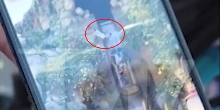 Σοκ στη Disneyland – Πτώση ανηλίκου από 15 μέτρα στο παιχνίδι Splash Mountain (Βίντεο)