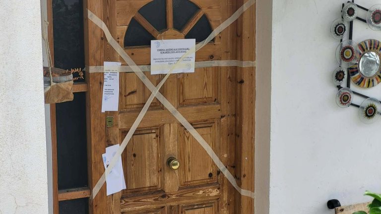 Διπλή δολοφονία στο Αίγιο: Σφραγίστηκε το σπίτι – Καταθέτει μάρτυρας «κλειδί»