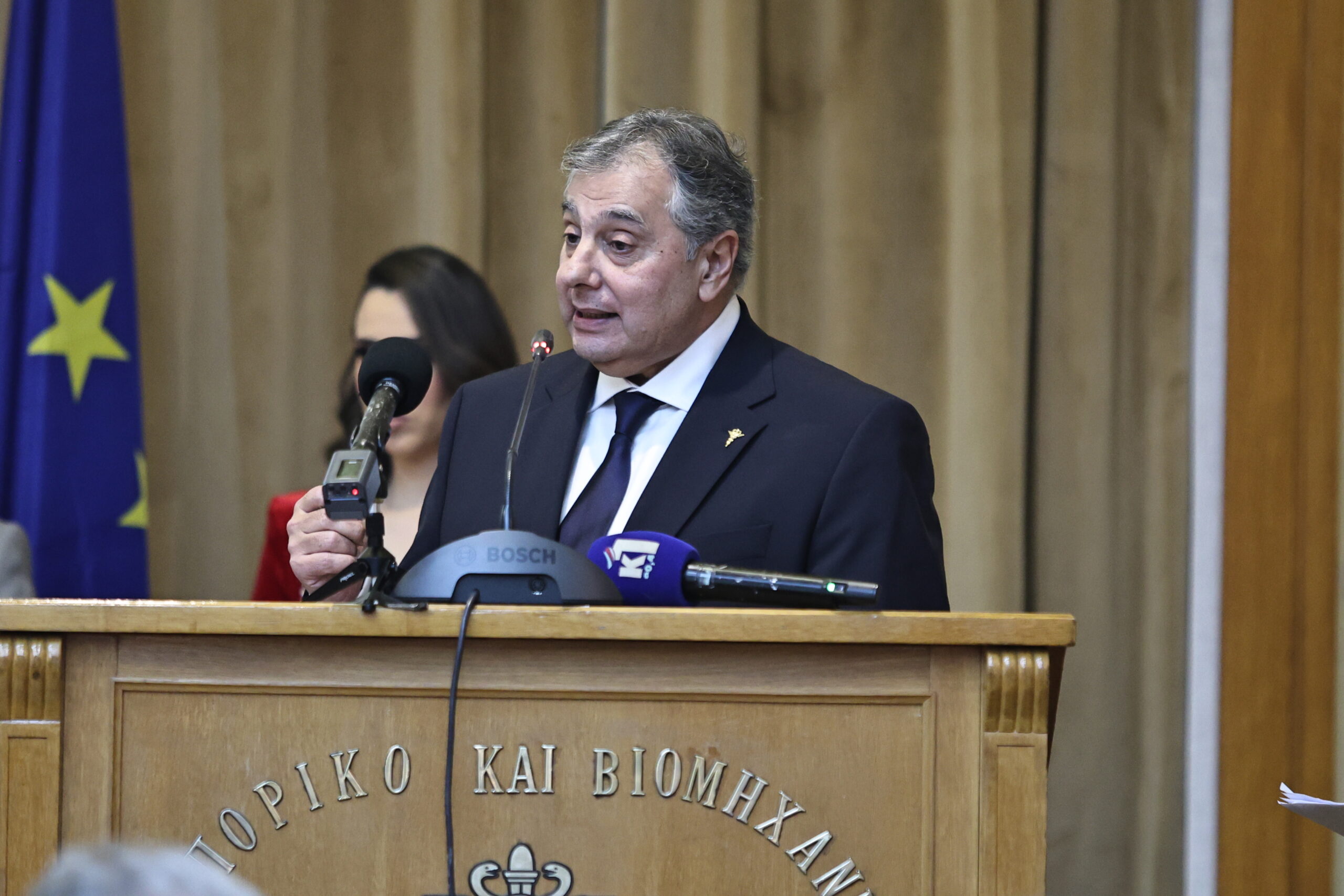 Αλλαγές στον ΦΠΑ και… θερινές εκπτώσεις στα σούπερ μάρκετ προτείνει το Εμπορικό και Βιομηχανικό Επιμελητήριο Πειραιά