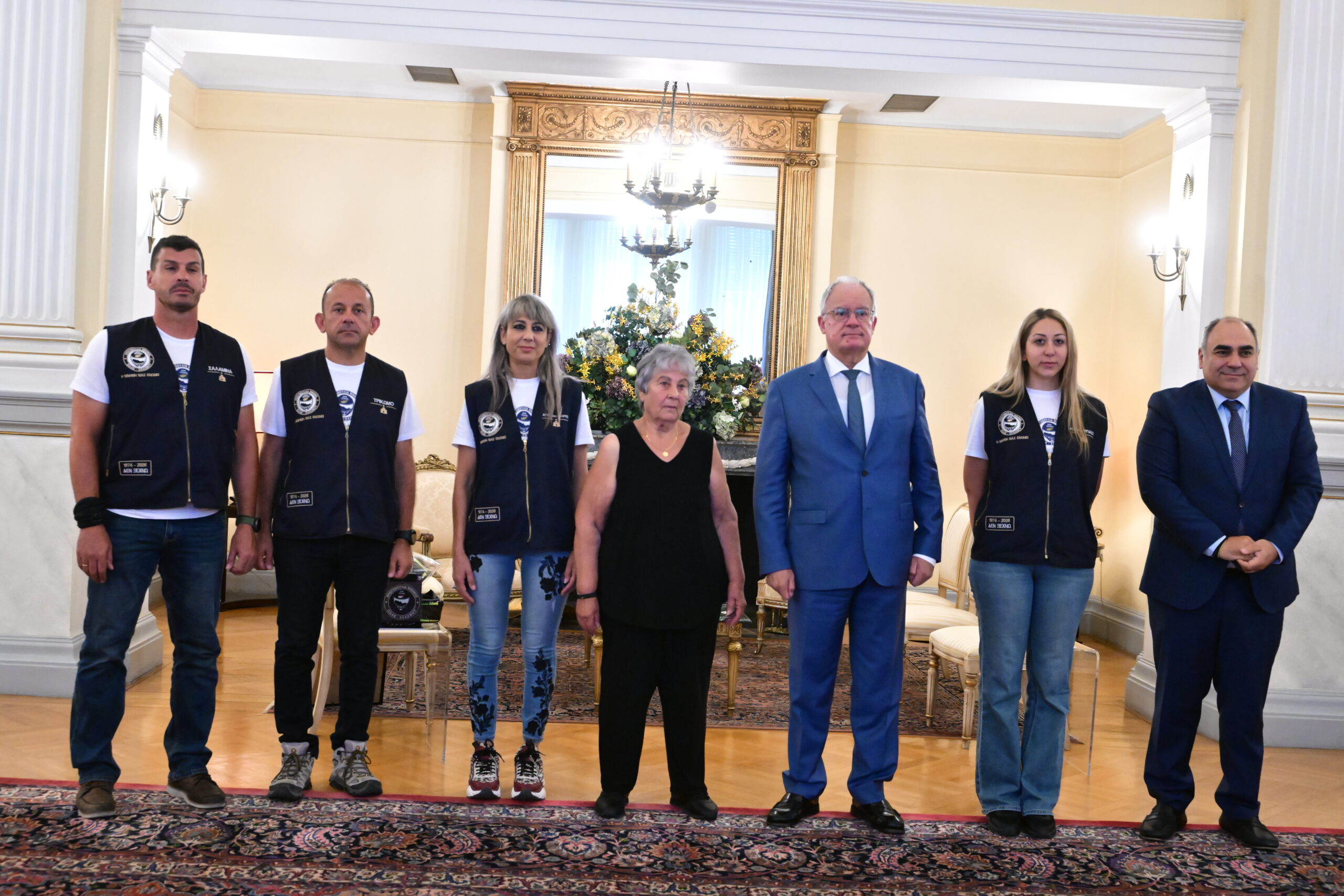 Συνάντηση Τασούλα με αντιπροσωπεία της «Πρωτοβουλίας Μνήμης Ισαάκ – Σολωμού» (Εικόνες)