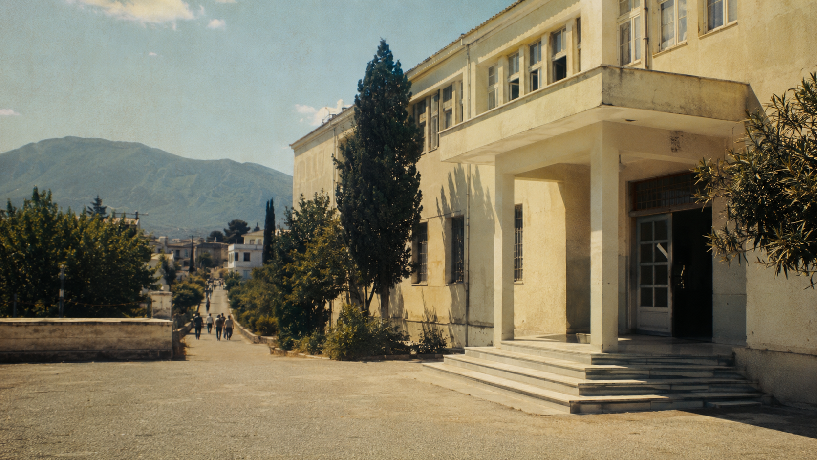 Υπόθεση Κακαλέτρη: Ο μαθητής που αιματοκύλισε σχολείο στη Σπάρτη επειδή έμεινε μετεξεταστέος
