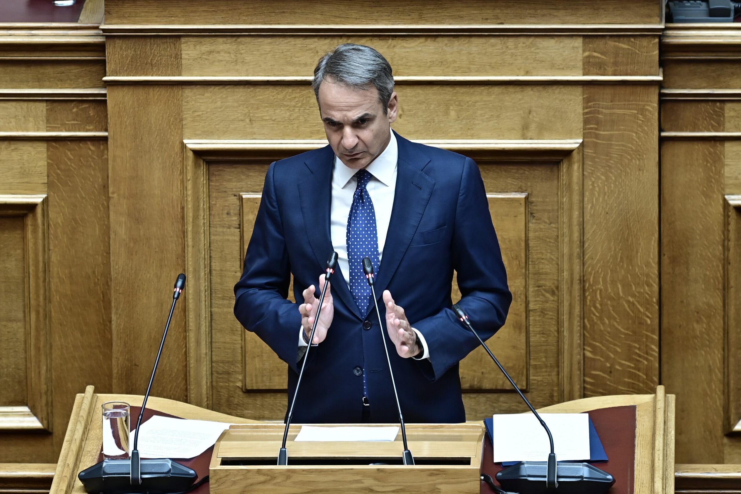 Μητσοτάκης σε Ανδρουλάκη: «Κατώτερος των περιστάσεων – Διαλύθηκε ο ΣΥΡΙΖΑ και γίνατε αξιωματική αντιπολίτευση από καραμπόλα»