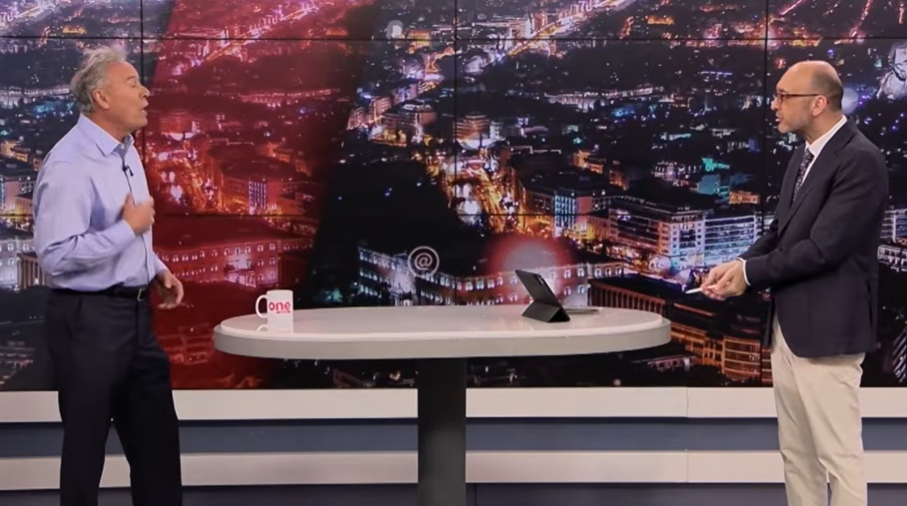 Ένταση στον αέρα του One Channel: Ο Γιάννης Σγουρός αποχώρησε από εκπομπή μετά από αντιπαράθεση με τον Σταμάτη Ζαχαρό