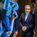 Ιράν: Σφοδρή επίθεση Πεζεσκιάν στις ΗΠΑ για το ναυάγιο της συμφωνίας – «Οι δειλοί τα έκαναν θάλασσα»