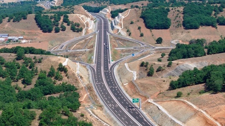 Παραδίδεται στην κυκλοφορία το τελευταίο τμήμα του Ε65 – Ολοκληρώνεται ένας στρατηγικός αναπτυξιακός αυτοκινητόδρομος