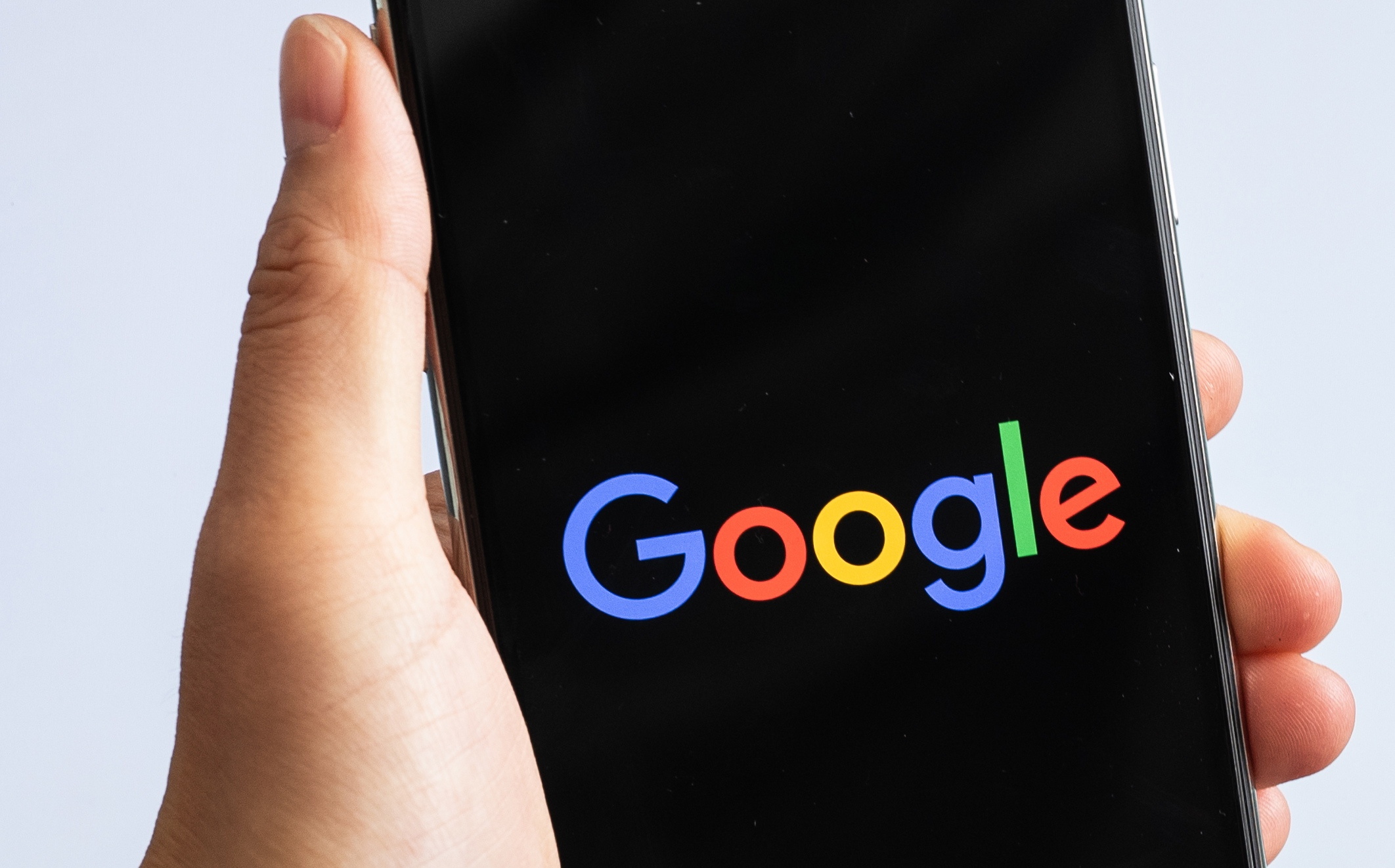 Πρόστιμο 890 εκατ. ευρώ στη Google από την ΕΕ για παραβίαση των κανόνων ανταγωνισμού