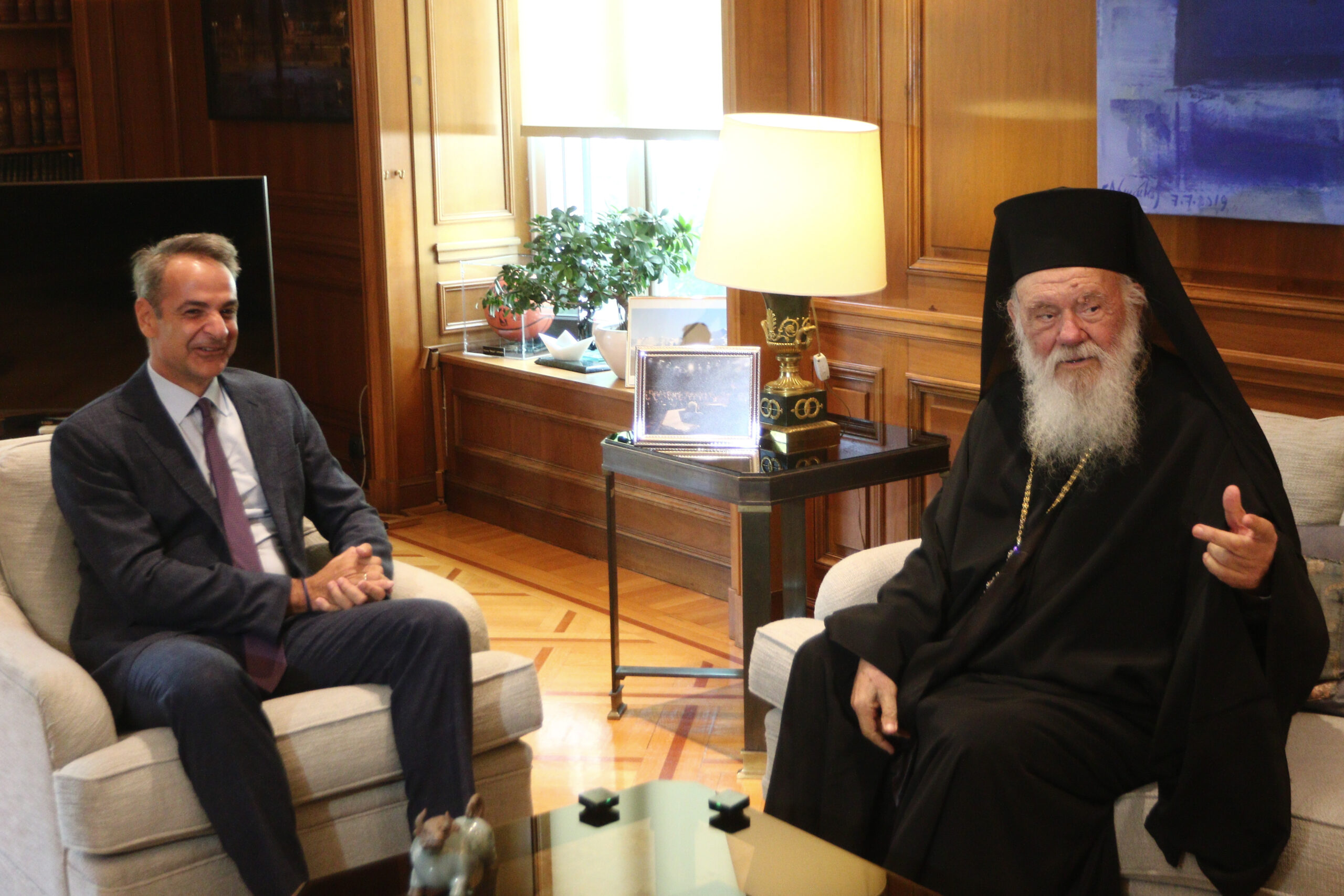 Δείπνο Μητσοτάκη–Ιερώνυμου στον Λυκαβηττό – Συζητήθηκαν οι φοιτητικές εστίες με τη συνδρομή της Εκκλησίας
