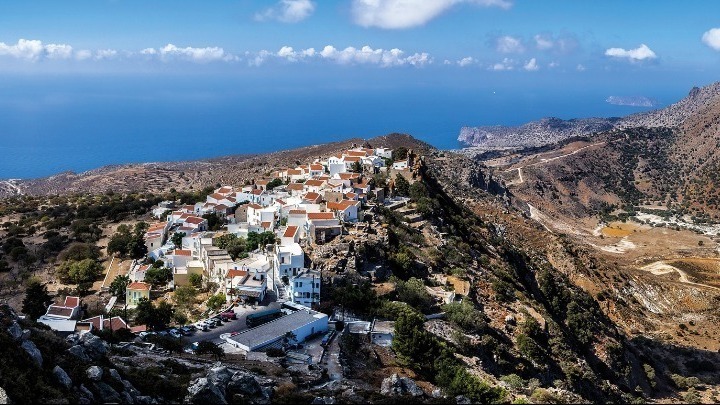 Νίσυρος: Νέος μόνιμος σεισμολογικός σταθμός ενισχύει την παρακολούθηση του ηφαιστείου στο νησί